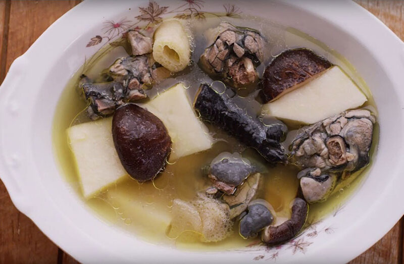 Taiwanese Black Chicken Soup with Bamboo Shoots and Mushrooms at Ivy’s Kitchen, Taipei